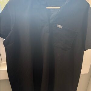 Figs BLACK loose fitting scrub top